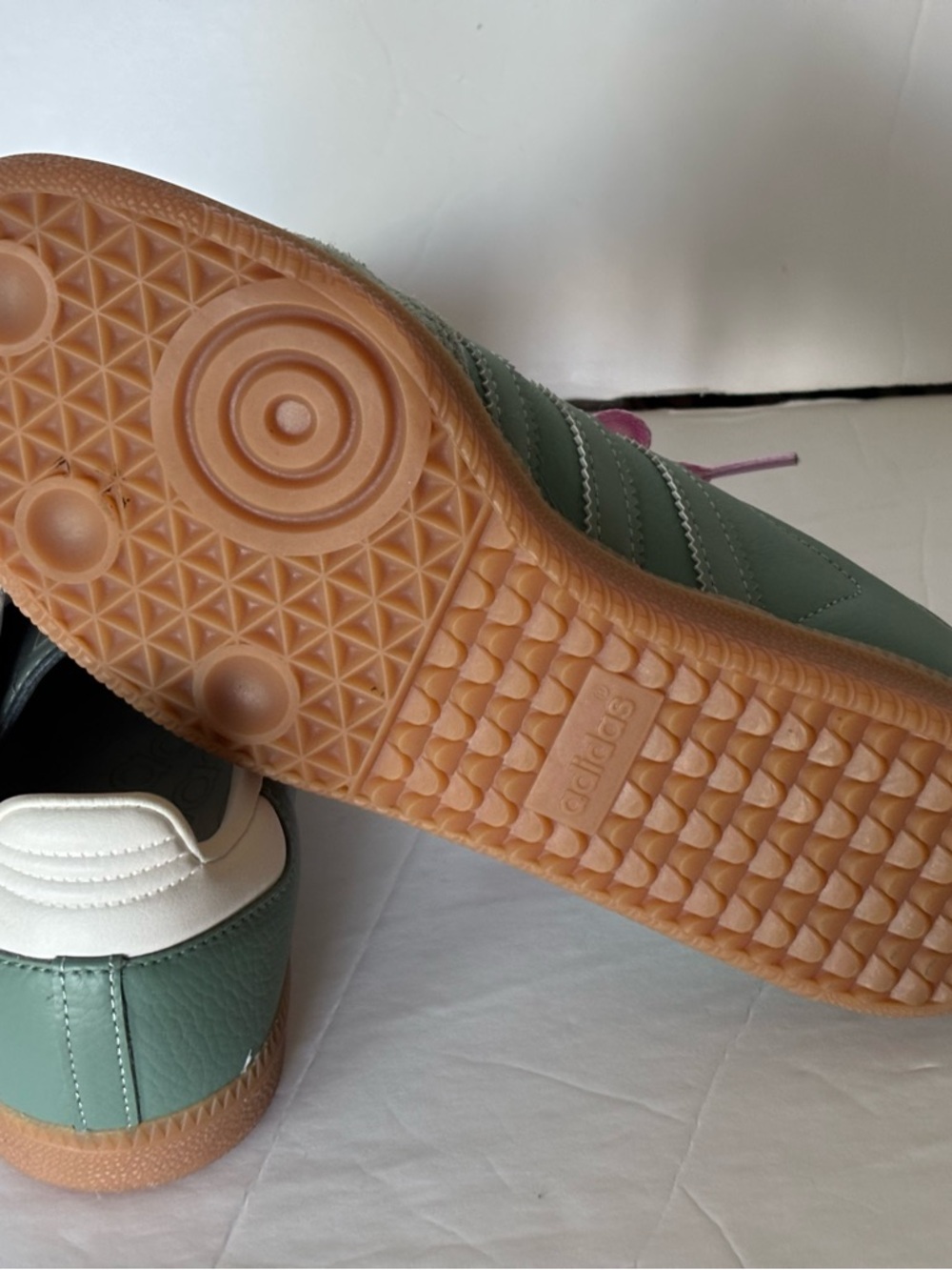 adidas ,Samba, Green Suede & Leather Sneakers with Pink Laces - Picture 4 of 6